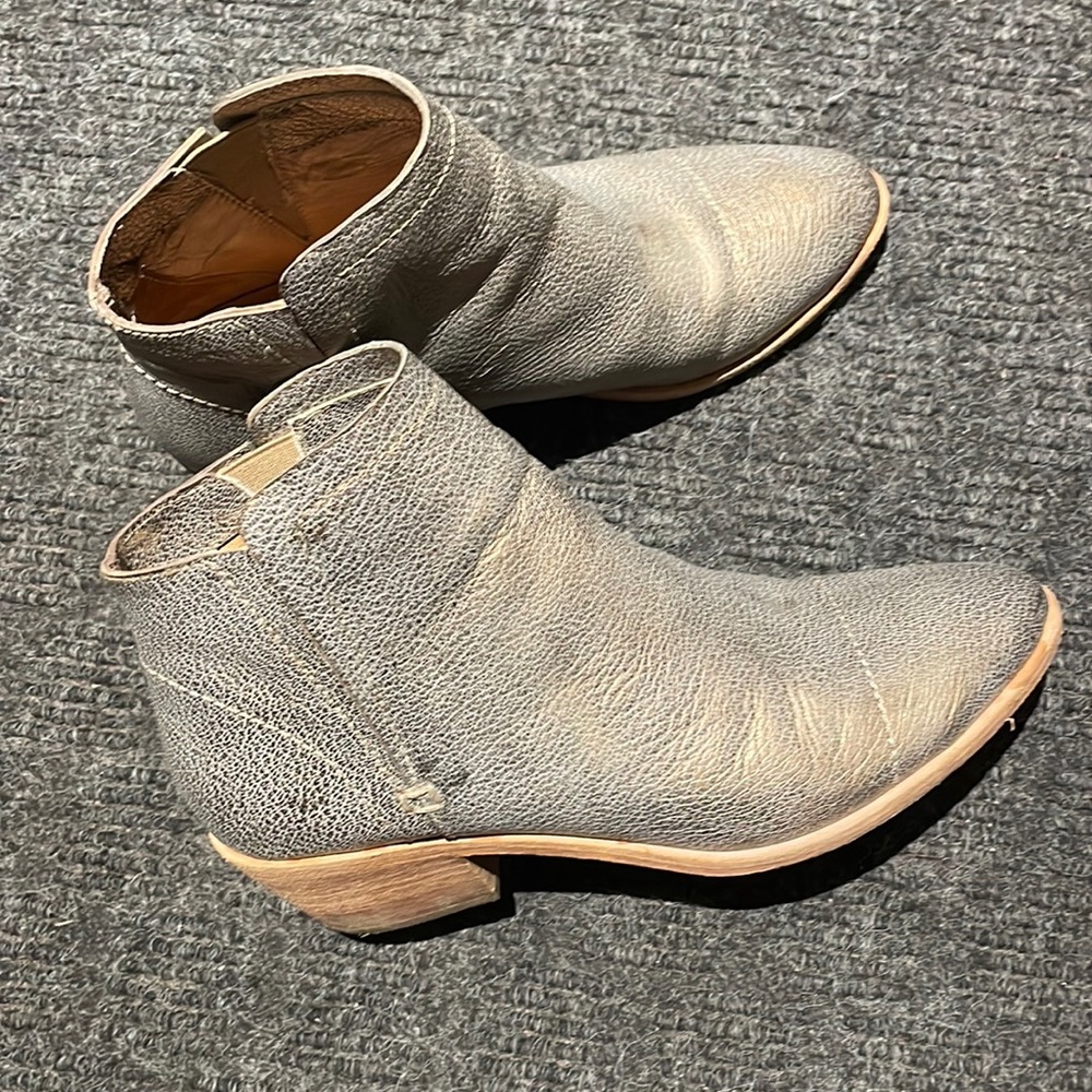 Joie Bootie